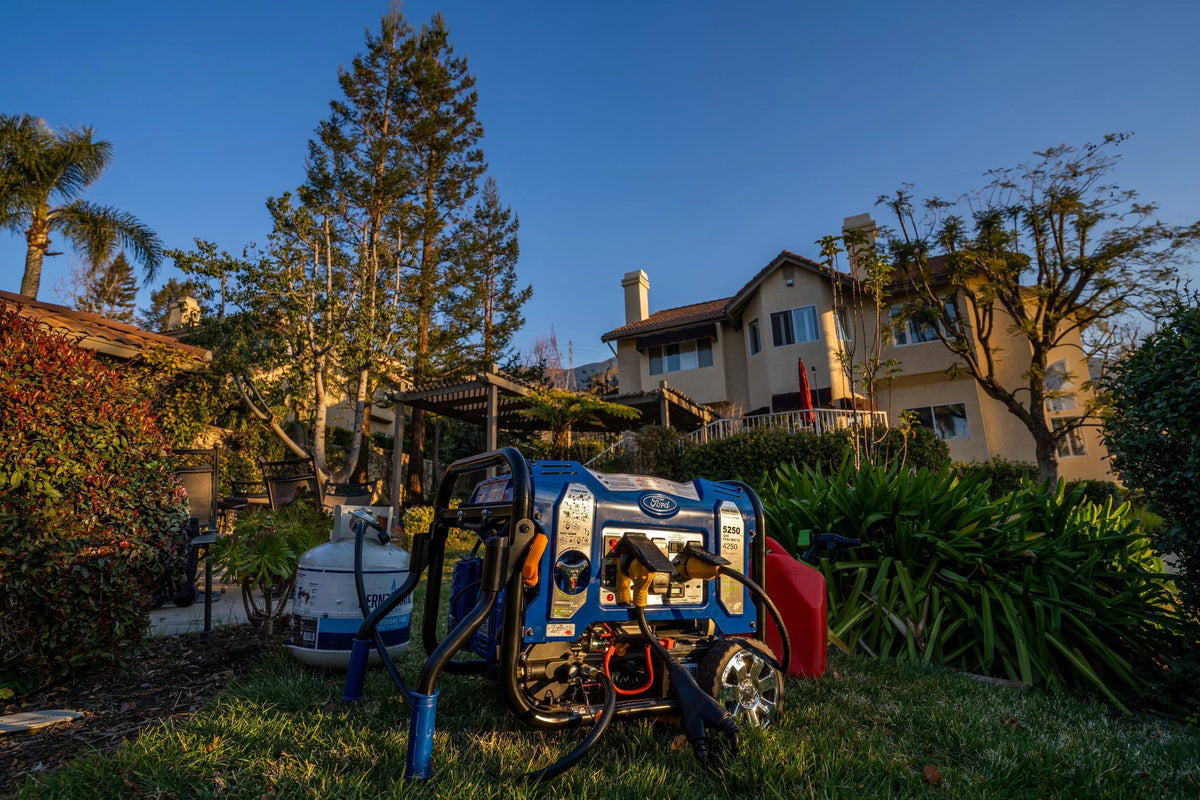 Ford 5, 250 - Watt Dual Fuel Portable Generator with Wireless Remote Start