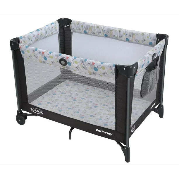 Graco Pack 'n Play Portable Playard . Carnival
