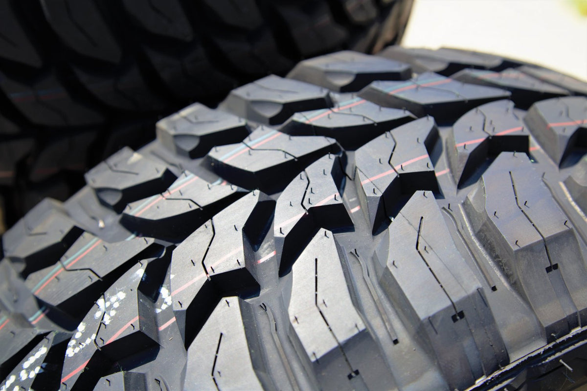 Crosswind M/T LT 30X9.50R15 Load 6 Ply MT Mud Tire