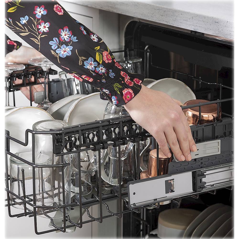 Café - 24" Top Control Tall Tub Built-In Dishwasher with Stainless Steel Tub - Matte white