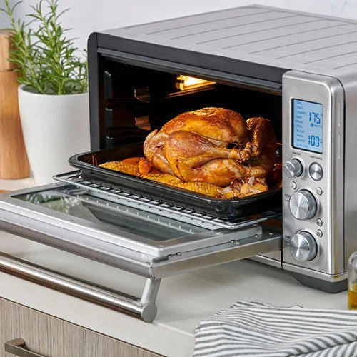 Breville ® Smart Oven ® Black Truffle Air Fryer.