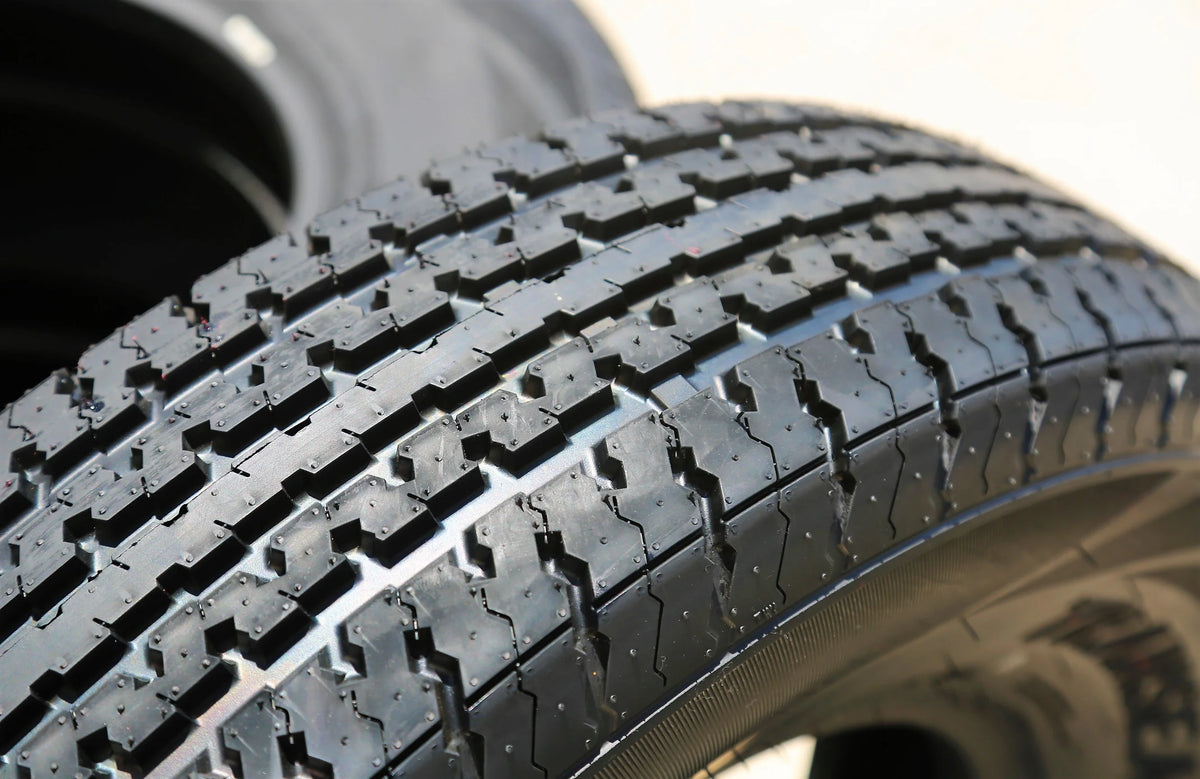 Set of 4 Transeagle ST Radial II Steel Belted ST225/75R15 225/75R15 117/112 L E 10 Ply Trailer Tires