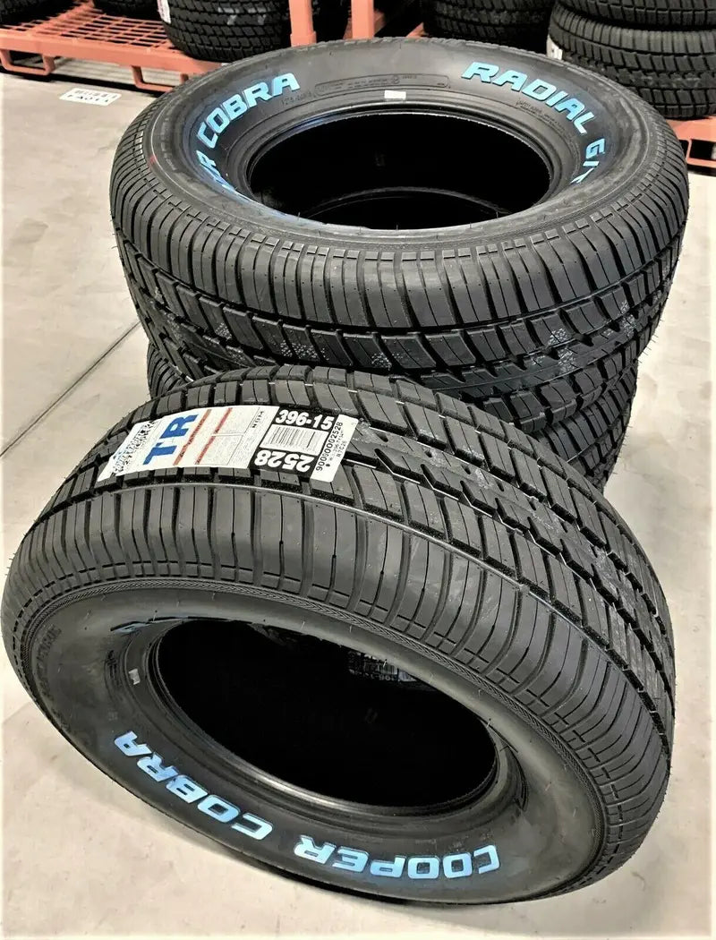 Cooper Cobra Radial G/T All-Season Tire  275/60R15 for Trucks & SUVs