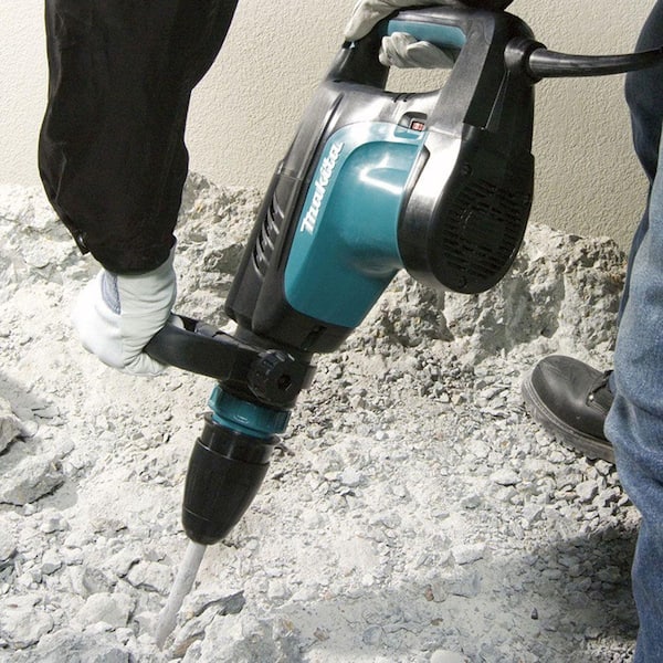 14 Amp SDS-MAX Corded Variable Speed 20 lb. Demolition Hammer w/ Soft Start. Side Handle. Bull Point and Hard Case