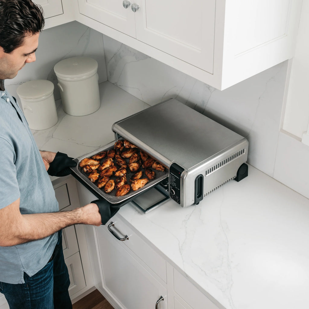 Ninja?? SP101 Foodia? 8 - in - 1 Digital Air Fry Oven, Flip - Away for Storage, Dehydrate, Keep Warm