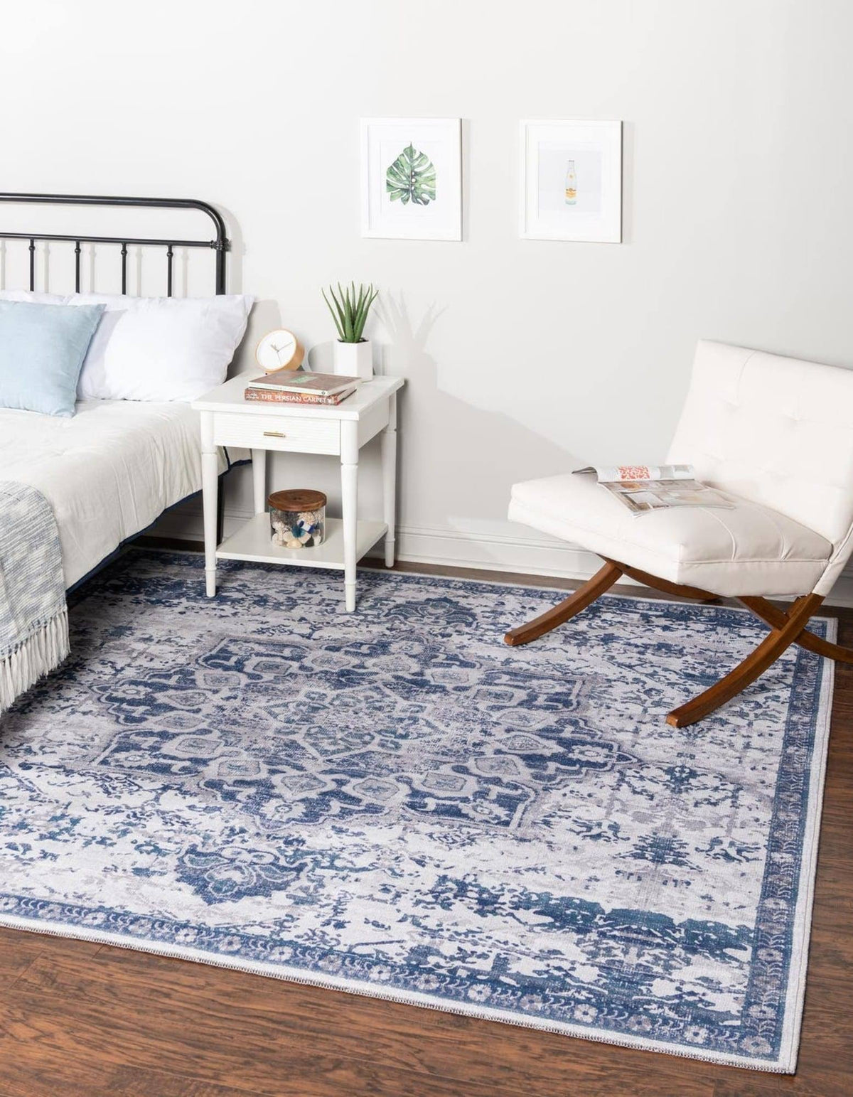 Unique Loom Wasahable Renaissance 7 ft Square Blue Floral Area Rug