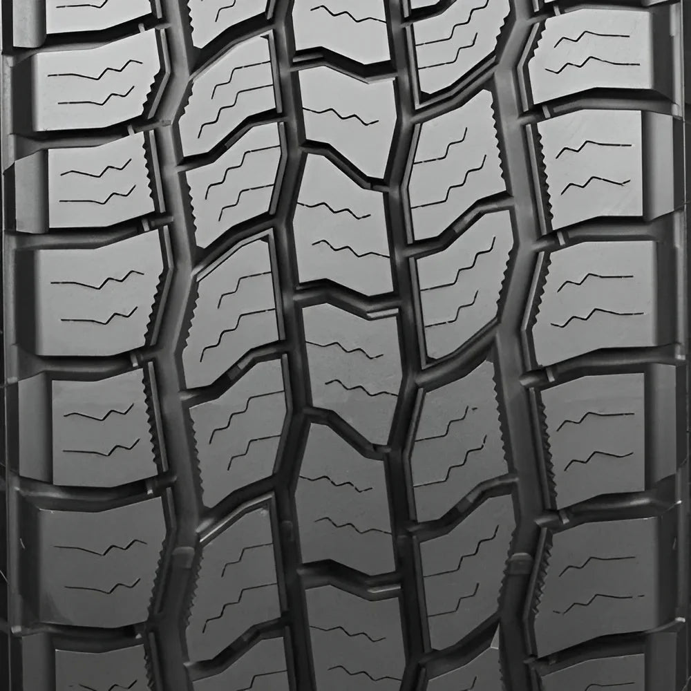 Cooper Discoverer AT3 XLT All Terrain LT275/70R18 125/122S E Light Truck Tire