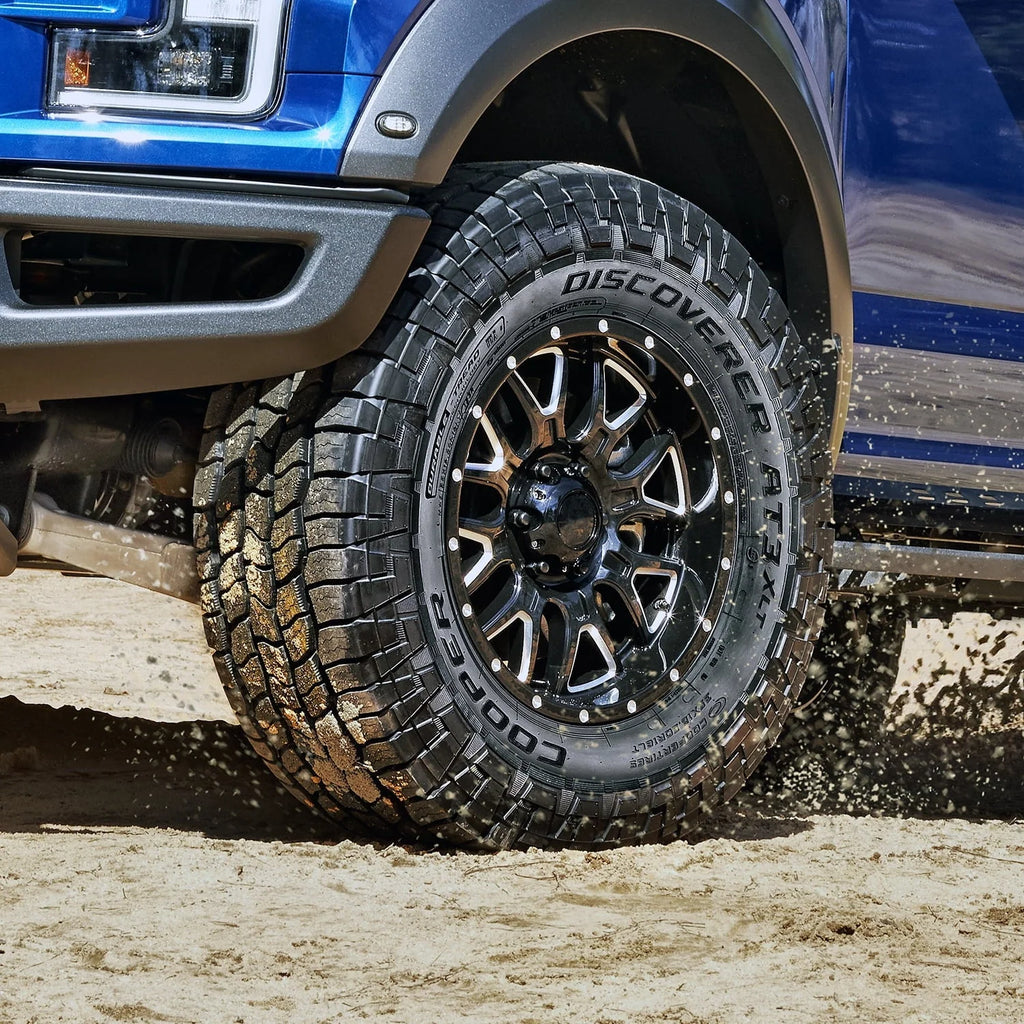 Cooper Discoverer AT3 XLT All Terrain LT275/70R18 125/122S E Light Truck Tire