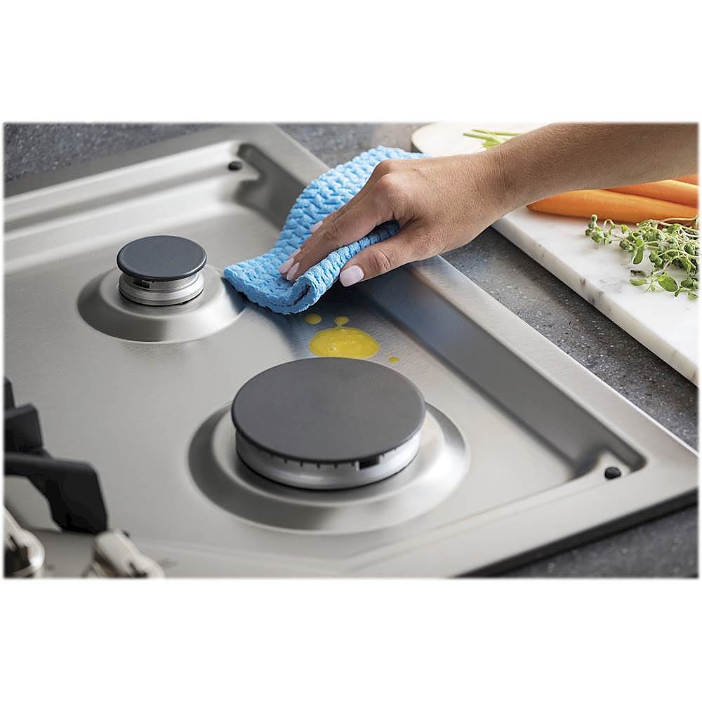 GE - 30" Gas Cooktop - Stainless steel